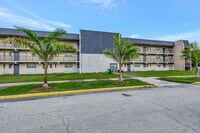 Building Photo - 7820 S Colony Cir