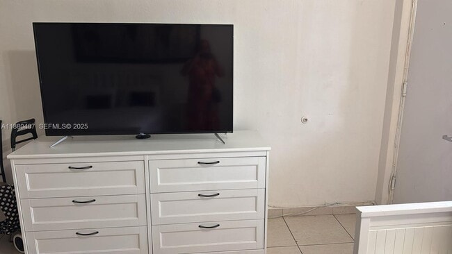 Building Photo - 26 Diplomat Pkwy