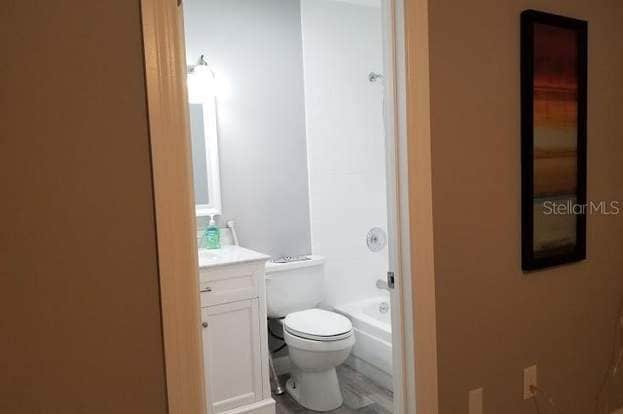 Building Photo - 5101 Eaglesmere Dr