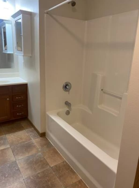 Building Photo - 1632 S Doodler Dr