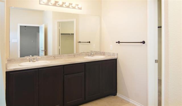 Building Photo - 6275 Eland Run