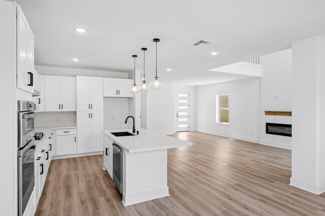 Building Photo - 23 Presidio Rd