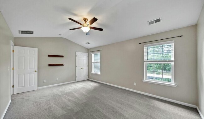 Building Photo - 325 Afton Ln