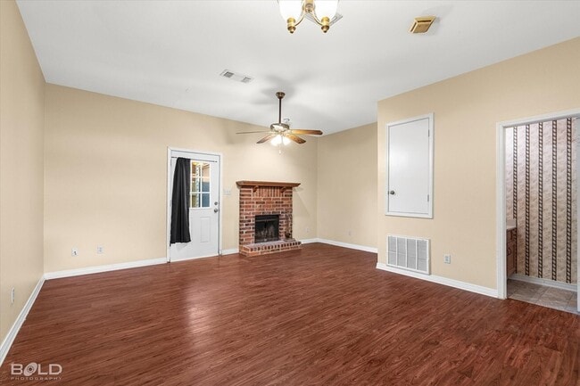 Building Photo - 9913 Dagger Point Ln