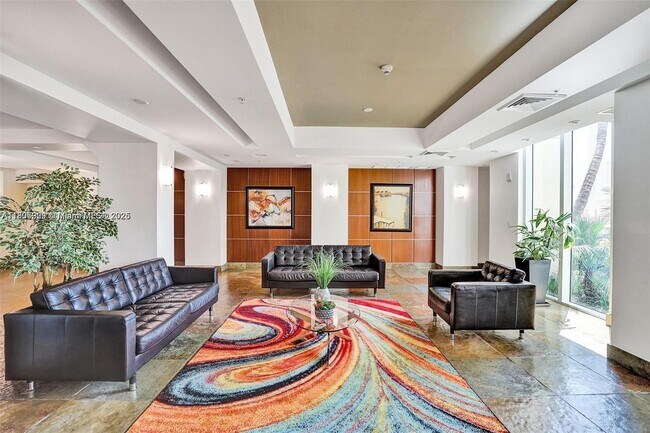 Building Photo - 1745 E Hallandale Beach Blvd
