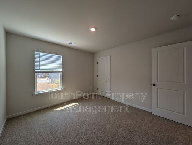 Building Photo - 3433 Austin Duncan Dr