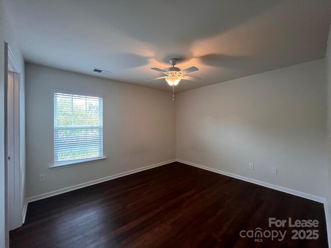 Building Photo - 14007 Highland Meadow Rd