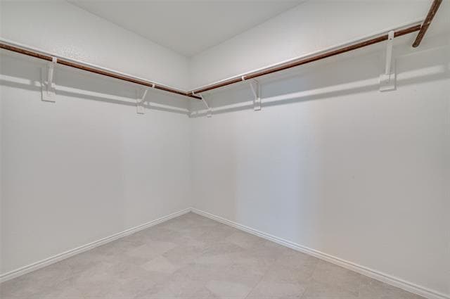 Building Photo - 14142 Birch Farm Dr