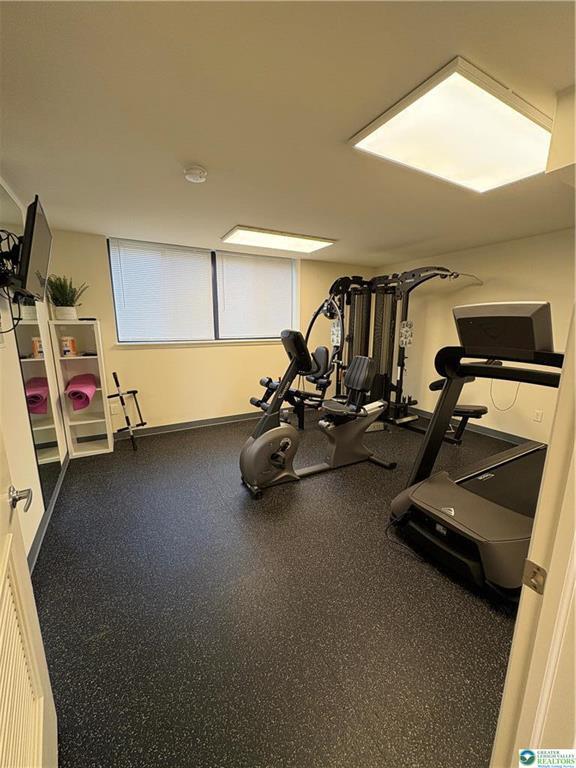 Building Photo - 1141 W Lafayette St