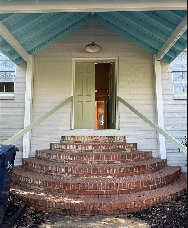 Building Photo - 151 Chattooga Ave