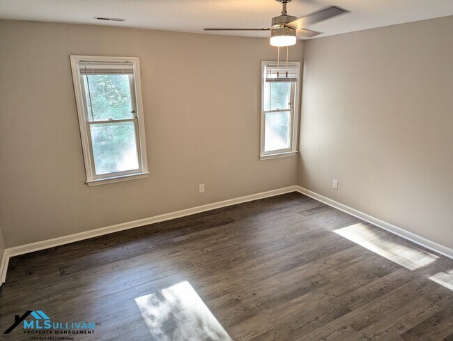 Building Photo - 4424 American Dr