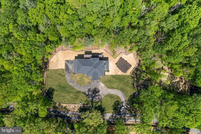 Building Photo - 11550 Henderson Rd