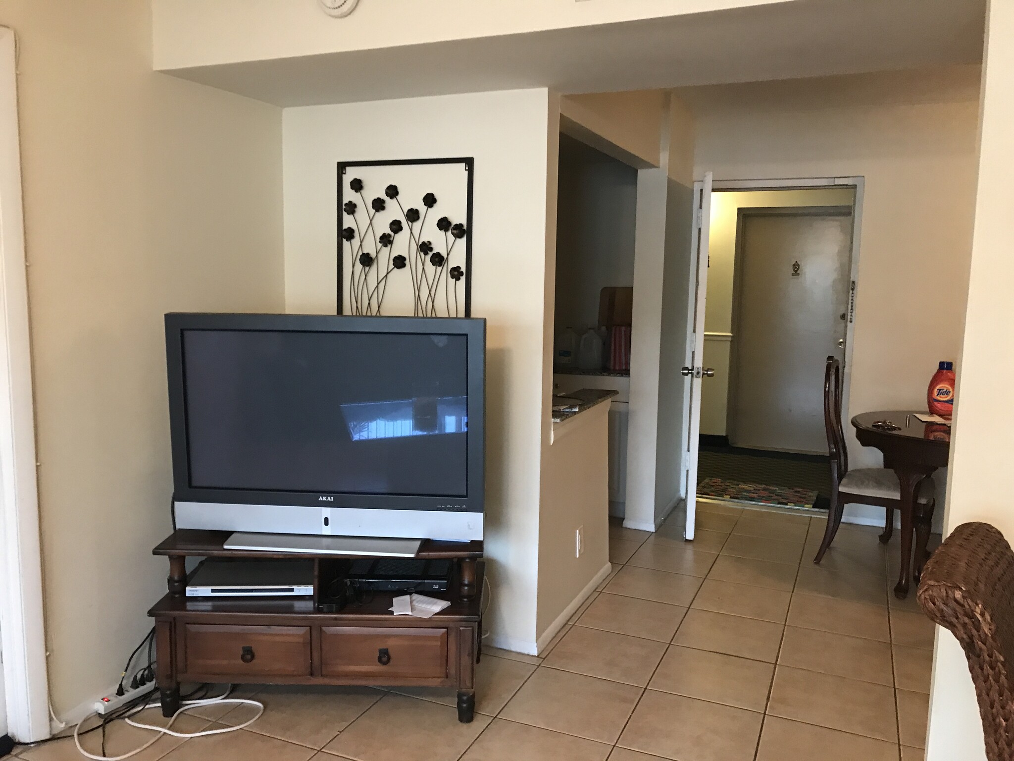 Furnished living room and dining room - 480 NW 20th St