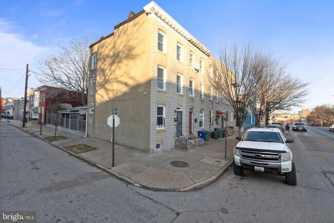 Building Photo - 1510 Ramsay St