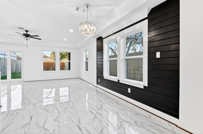 Building Photo - 10232 Porto Rico Rd