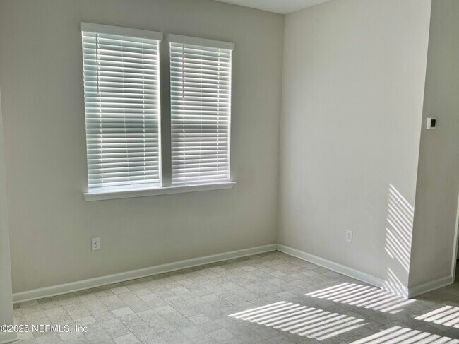 Building Photo - 9497 Scaup Way