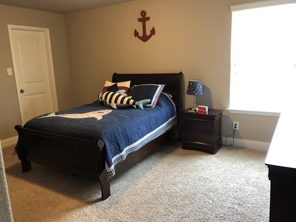 Building Photo - 5703 Freeport Leaf