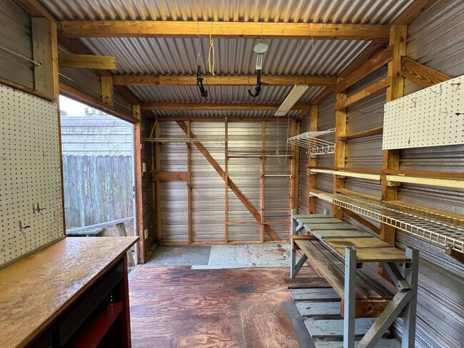 Building Photo - Home for Rent in Montgomery