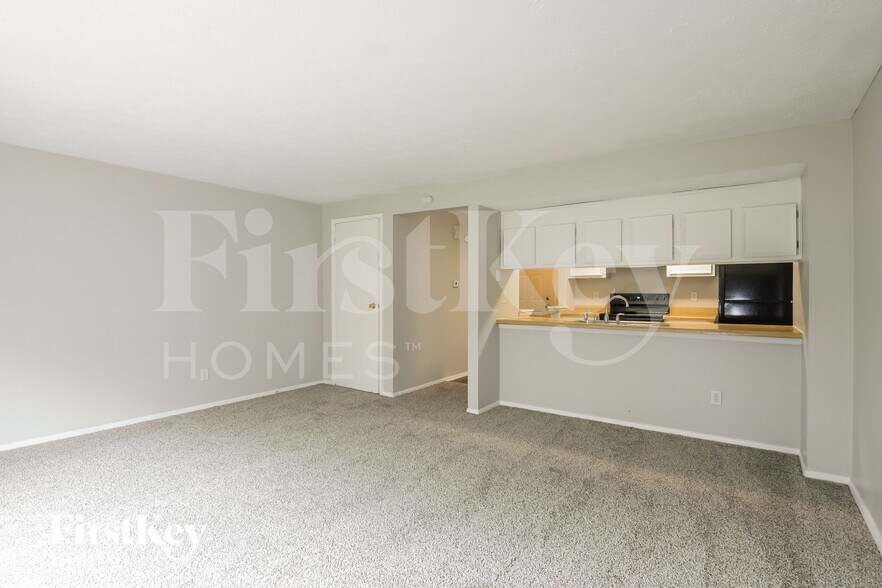 Building Photo - 6847 Cross Key Dr