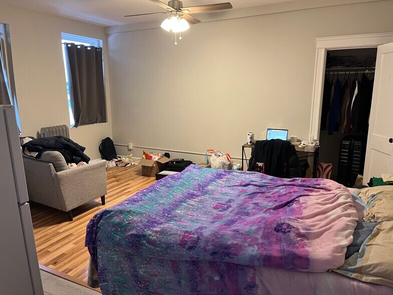 Building Photo - 1188 Commonwealth Ave