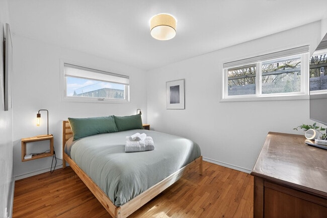 Building Photo - 9314 54th Ave S