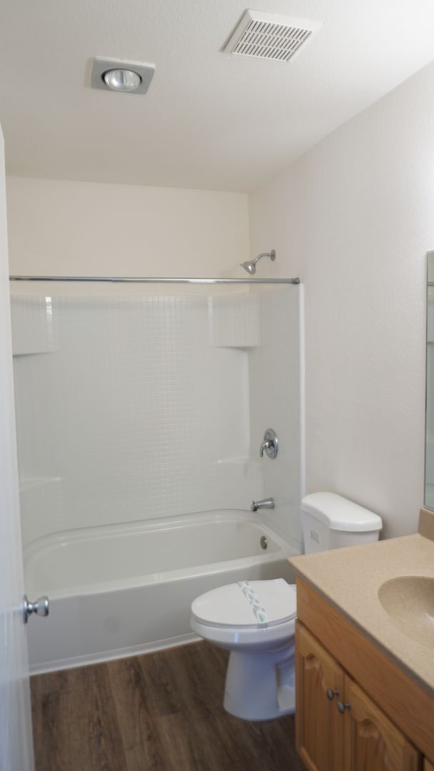 Building Photo - 1 bed, 1 bath