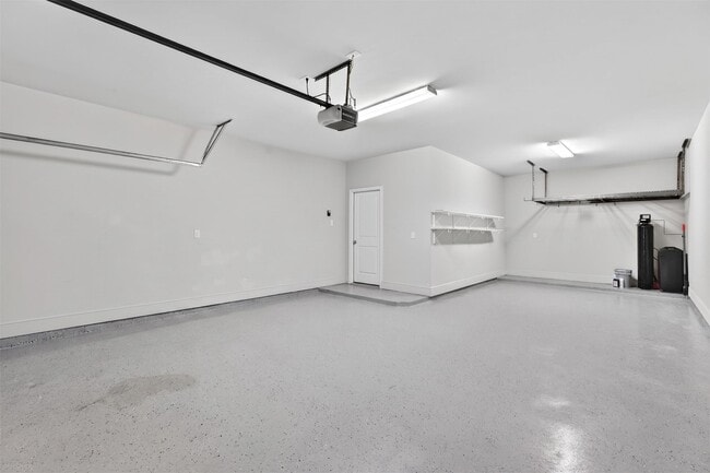 Building Photo - 3123 Lantana Trl
