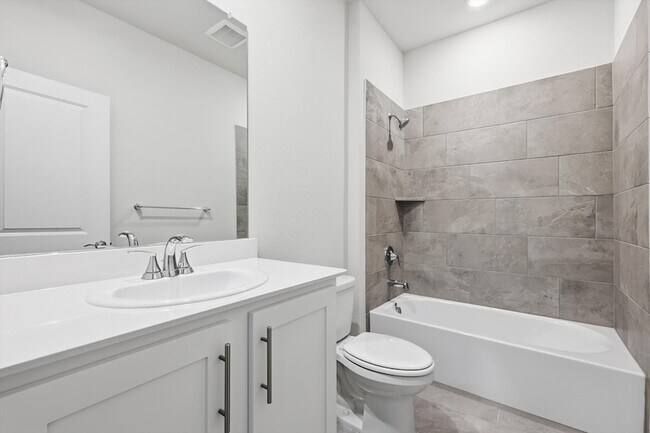 Building Photo - 2102 Windy Trl