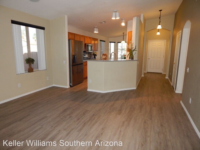 Building Photo - 4 br, 2 bath House - 8925 N Tortolita Bluf...