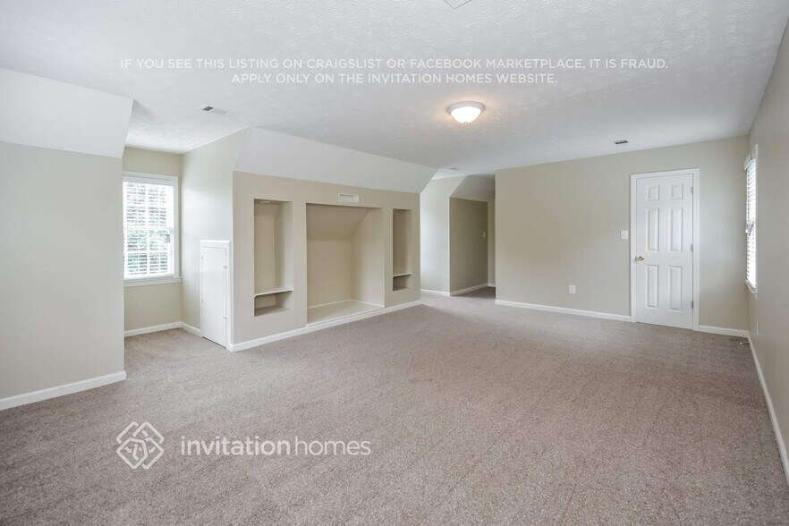 Building Photo - 1759 Killian Hill Rd SW
