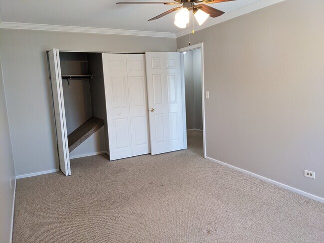 Building Photo - 2751 Wayfaring Ln