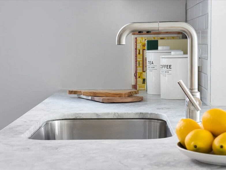 Building Photo - 21 West End Ave