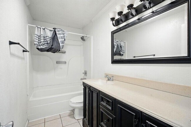 Building Photo - 5123 38th St