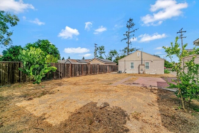 Building Photo - 251 Harrison Ave