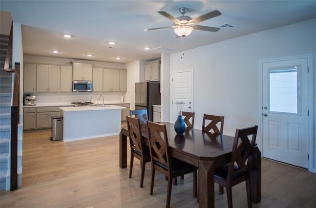 Building Photo - 4705 Lavender Field Path