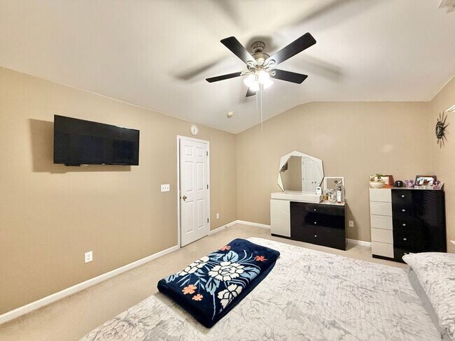 Building Photo - 311 Coral Creek Ln