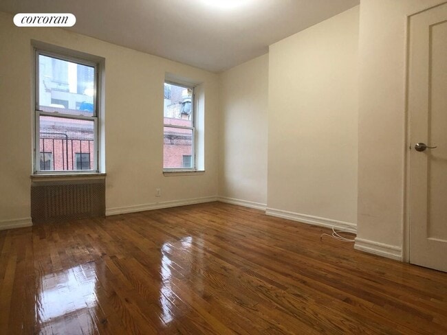 Building Photo - 448 W 55th St
