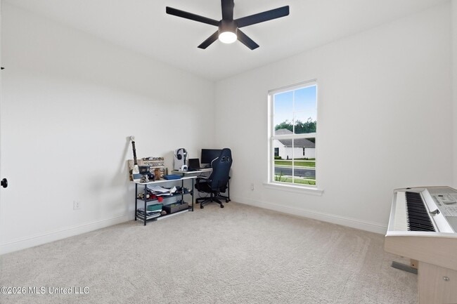 Building Photo - 15065 High Point Dr