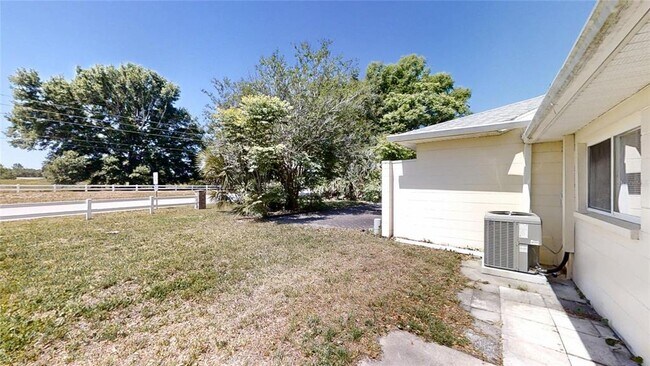 Building Photo - 9394 SW 97th Ln