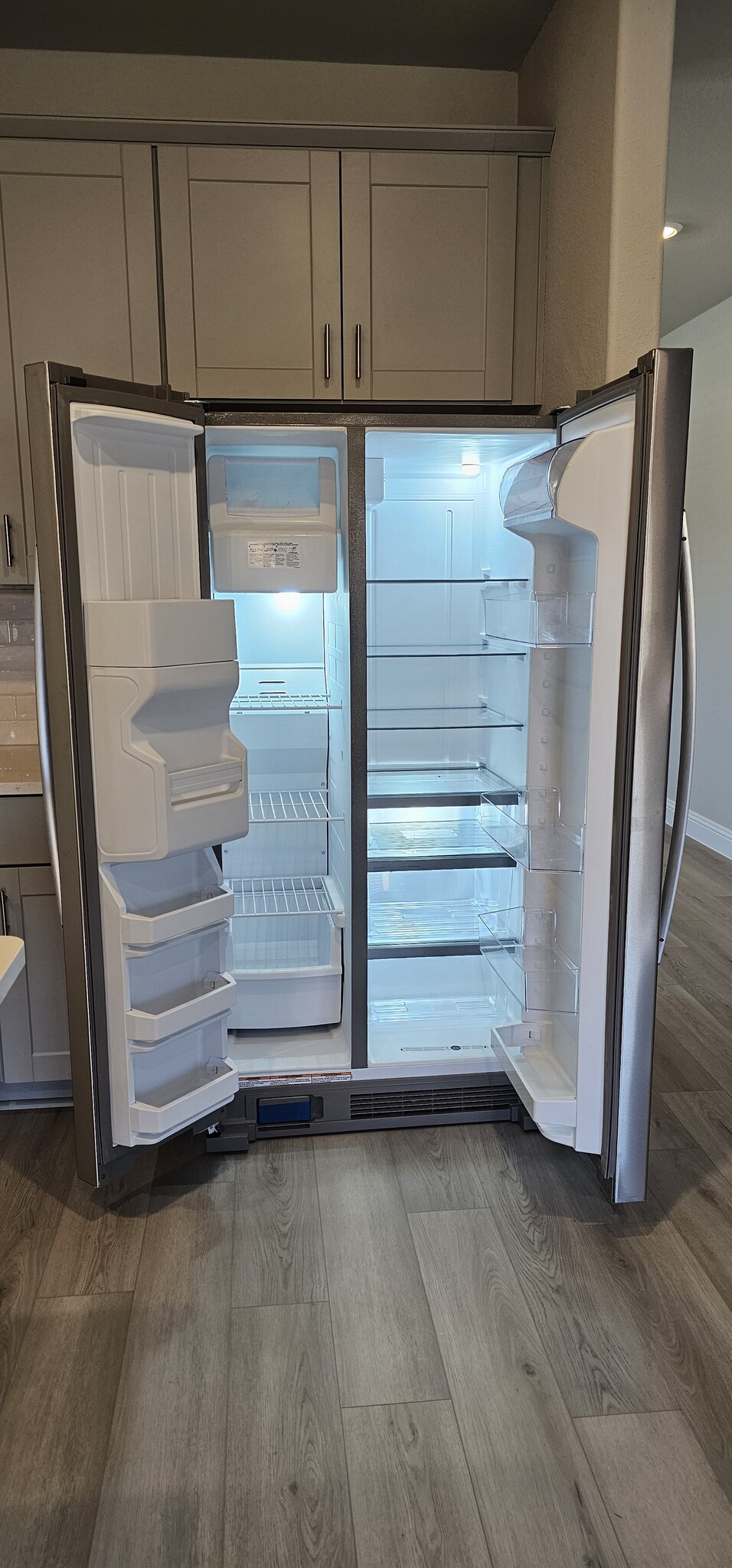 Stainless Steel Refrigerator - 812 Martell Rd