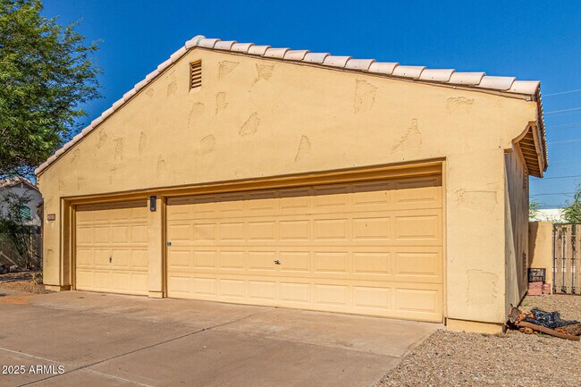 Building Photo - 15213 N 55th Way