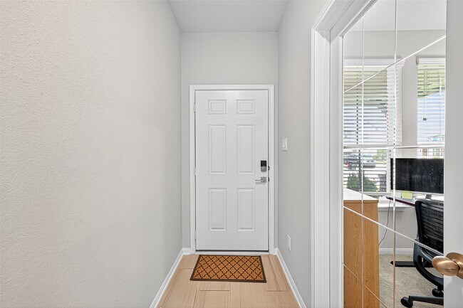 Building Photo - 21319 Tropisea Dr