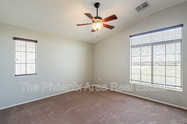 Building Photo - 1350 S Greenfield Rd