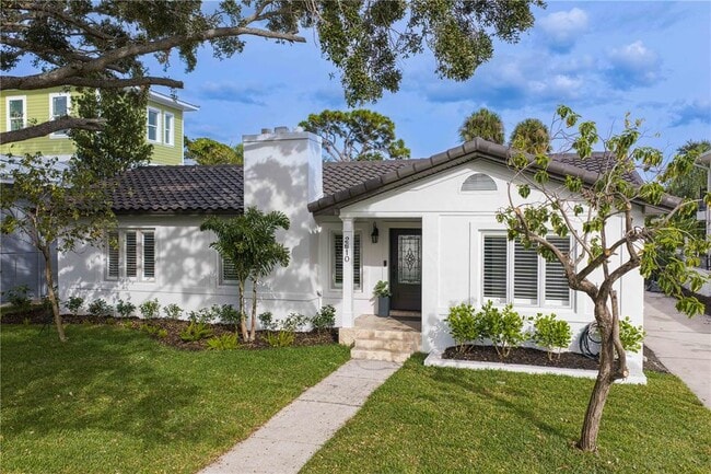 Building Photo - 2610 S Dundee St