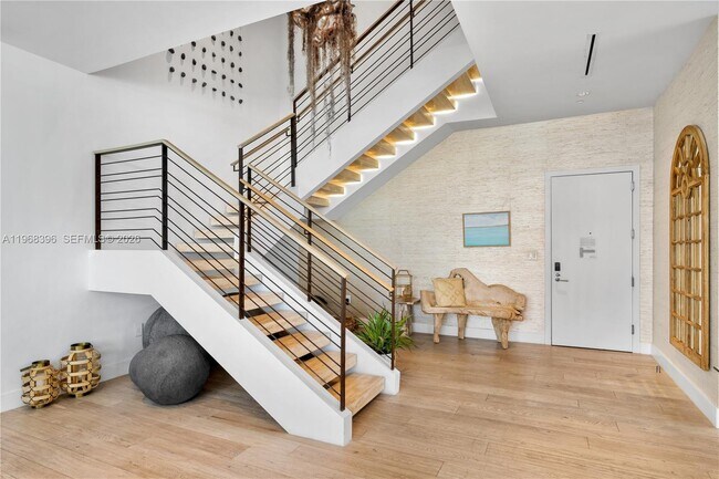 Building Photo - 102 24th St