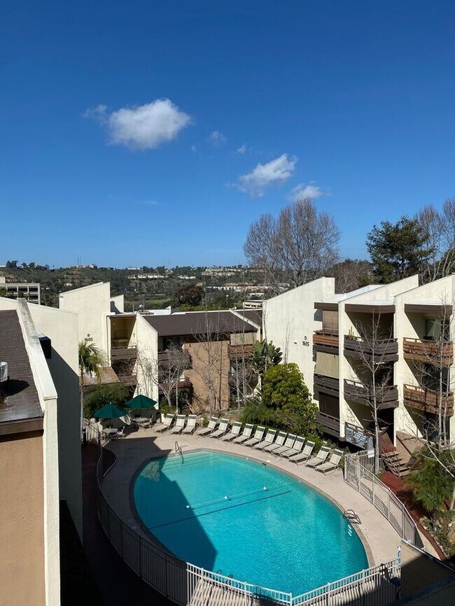 Building Photo - Condo for rent at Mission Village!