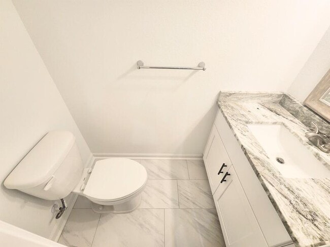 Building Photo - 4859 Town Point Road