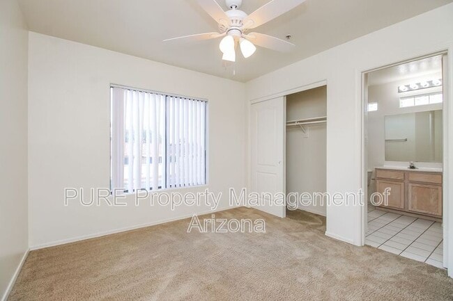 Building Photo - 5665 W Galveston St