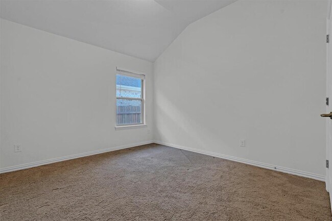 Building Photo - 356 Biscayne Bay Bend