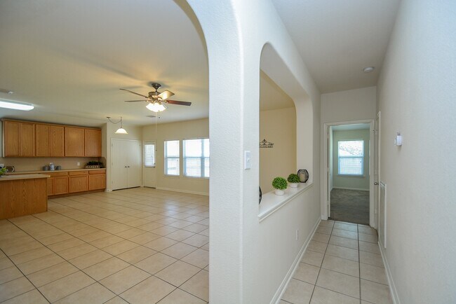 Building Photo - 15318 Marlowe Grove Dr
